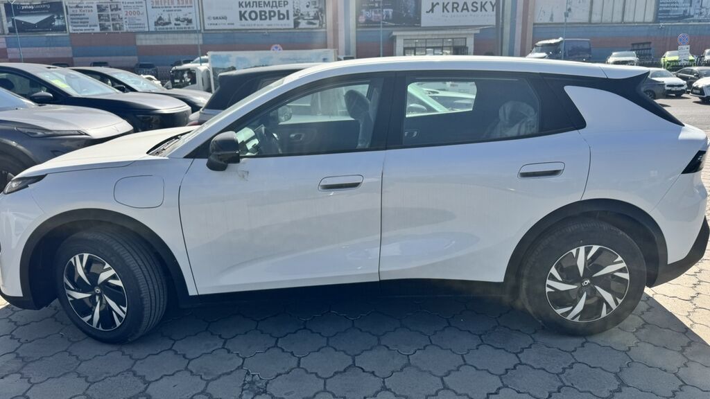 Changan Qiyuan Q05: 2026 г., Автомат, Электромобиль, Внедорожник: фото 3