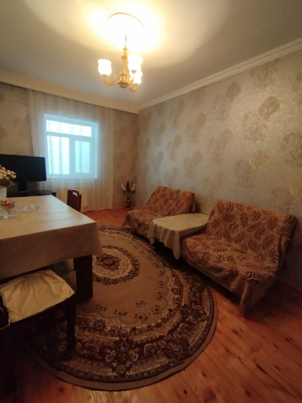 2 otaqlı, 86 kv. m, Yeni təmirli