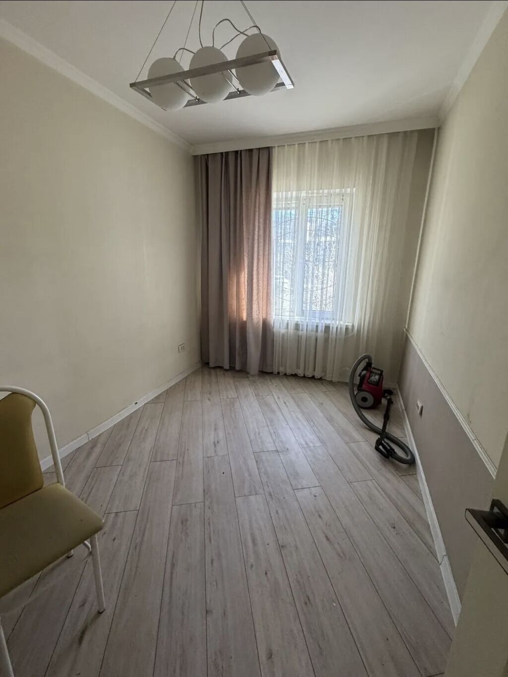 3 комнаты, 80 м², 106 серия, 1 этаж, Евроремонт: фото 7