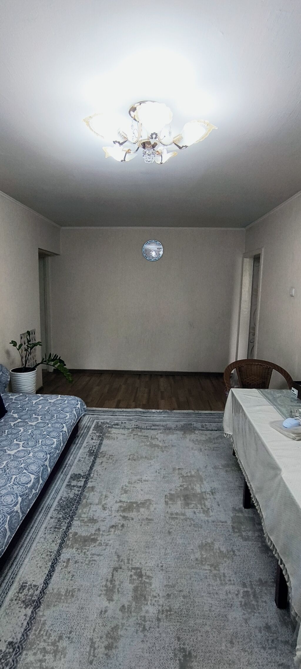 3 комнаты, 58 м², 8 мкр 104 серия, 4 этаж, Косметический ремонт: фото 3