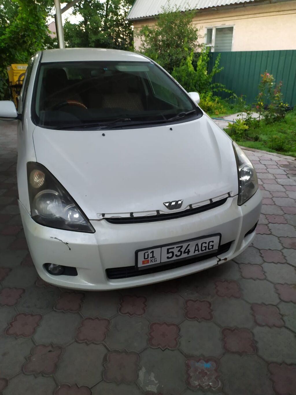 Toyota WISH: 2005 г., 1.8 л, Автомат, Бензин, Минивэн: фото 1