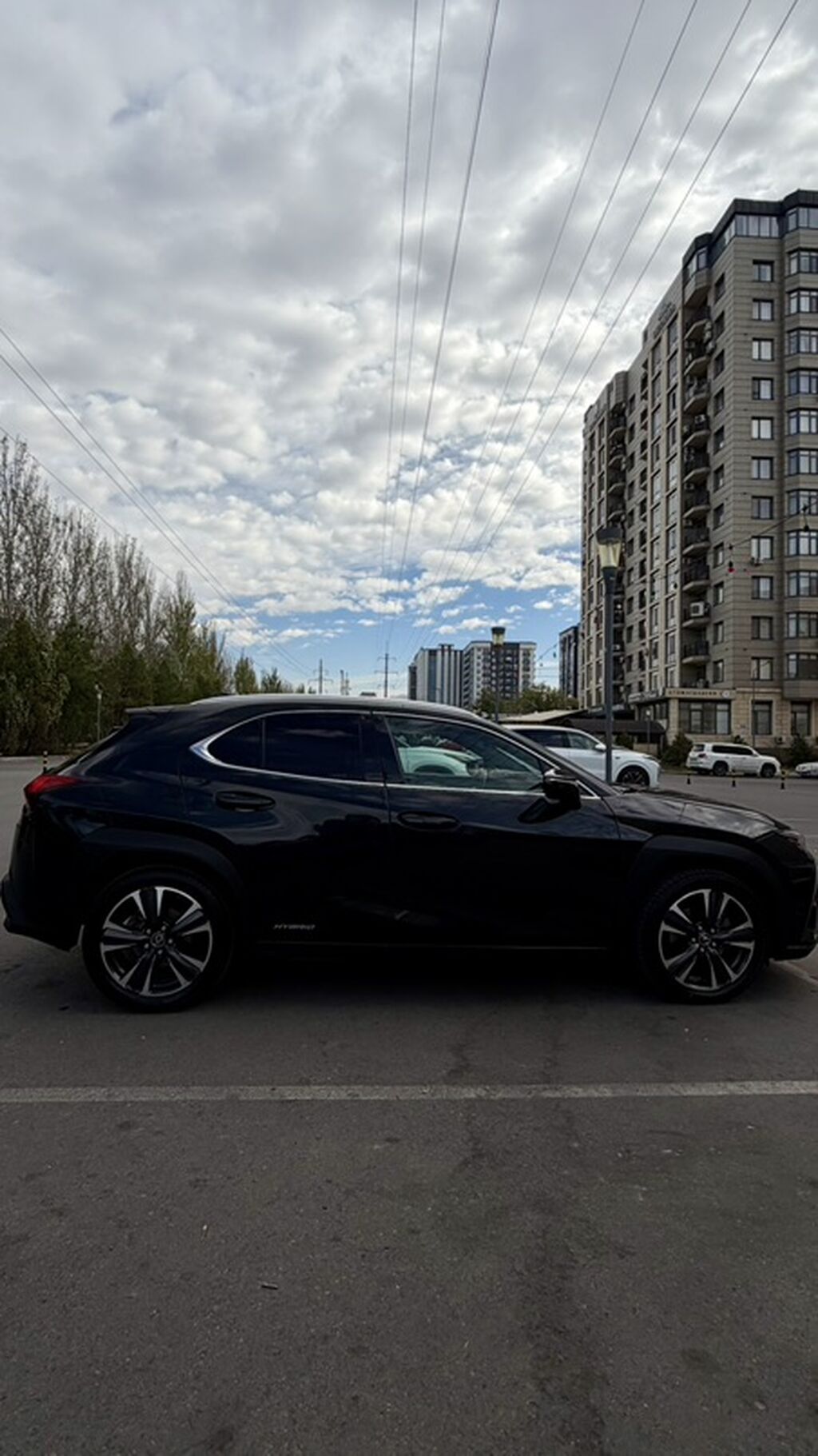 Lexus UX: 2020 г., 2 л, Вариатор, Гибрид, Кроссовер: фото 5
