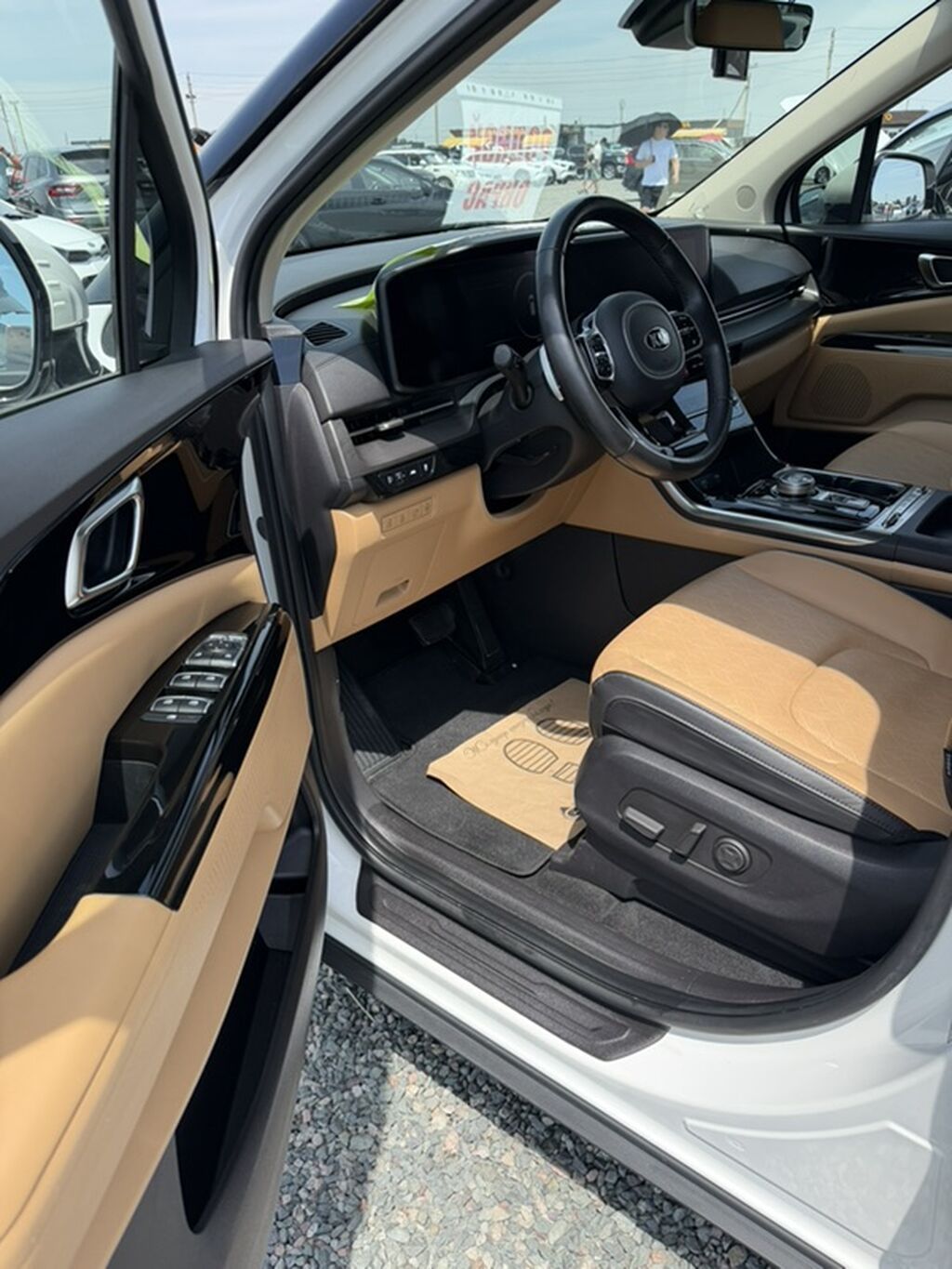 Kia Carnival: 2021 г., 2.2 л, Автомат, Дизель, Минивэн: фото 4