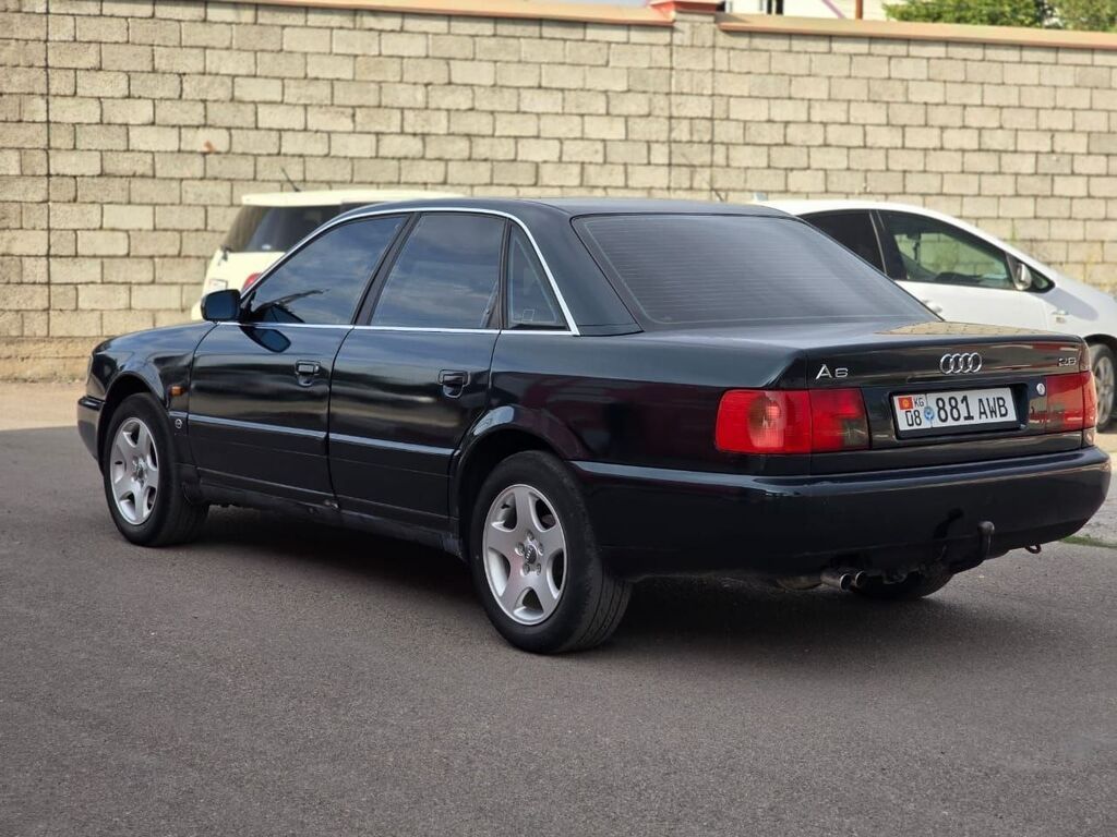 Audi A6: 1996 г., 2.6 л, Механика, Бензин, Седан: фото 2
