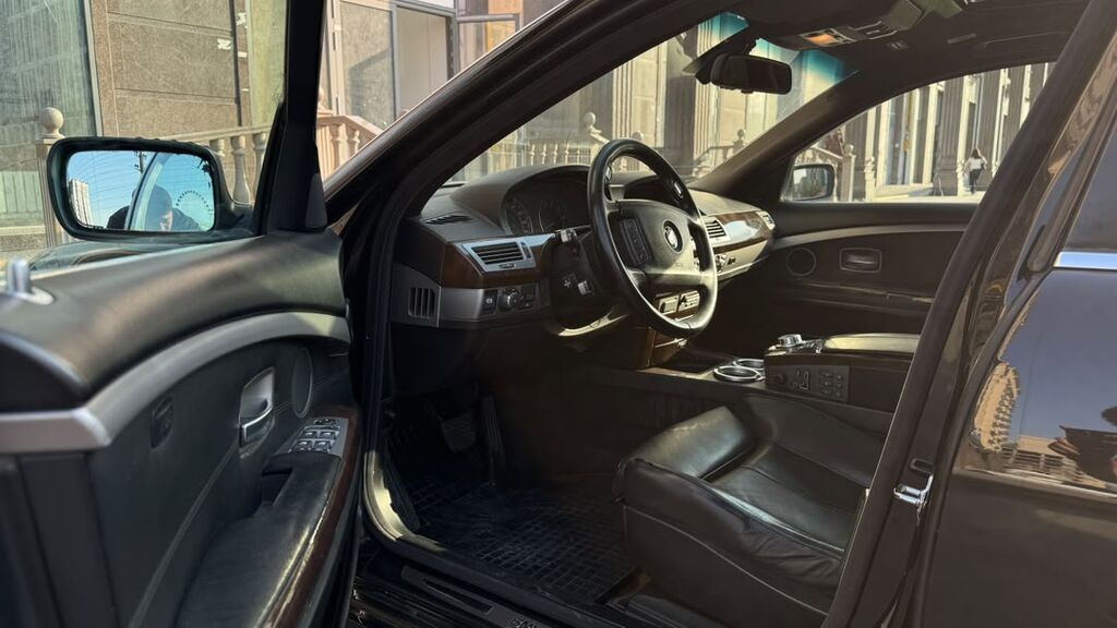 BMW 7 series: 2006 г., 4.8 л, Автомат, Бензин, Седан: фото 7
