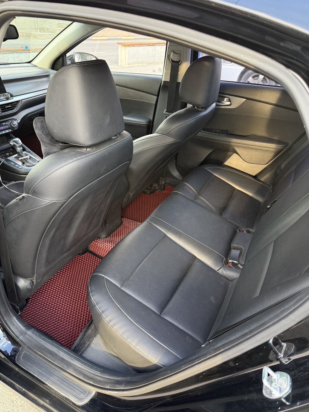 Kia K3: 2018 г., 1.6 л, Вариатор, Бензин, Седан: фото 6