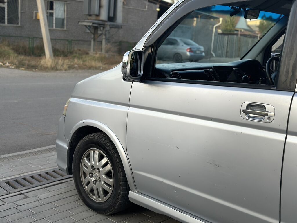 Honda Stepwgn: 2003 г., 2.4 л, Автомат, Бензин, Минивэн: фото 6