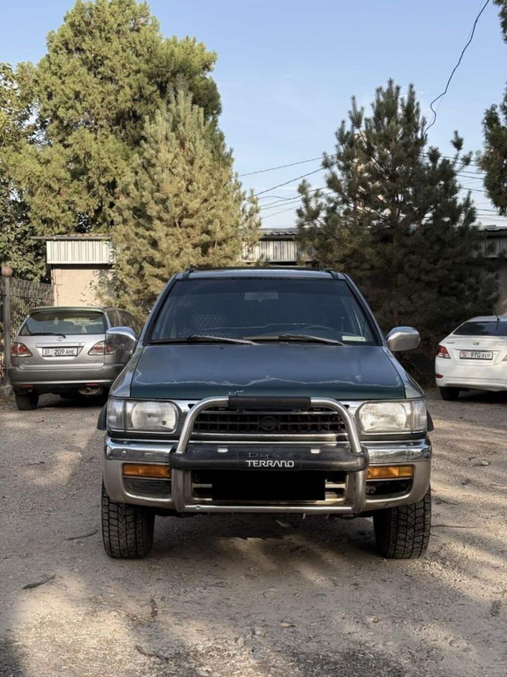 Nissan Terrano: 1998 г., 3.3 л, Механика, Газ, Внедорожник: фото 3