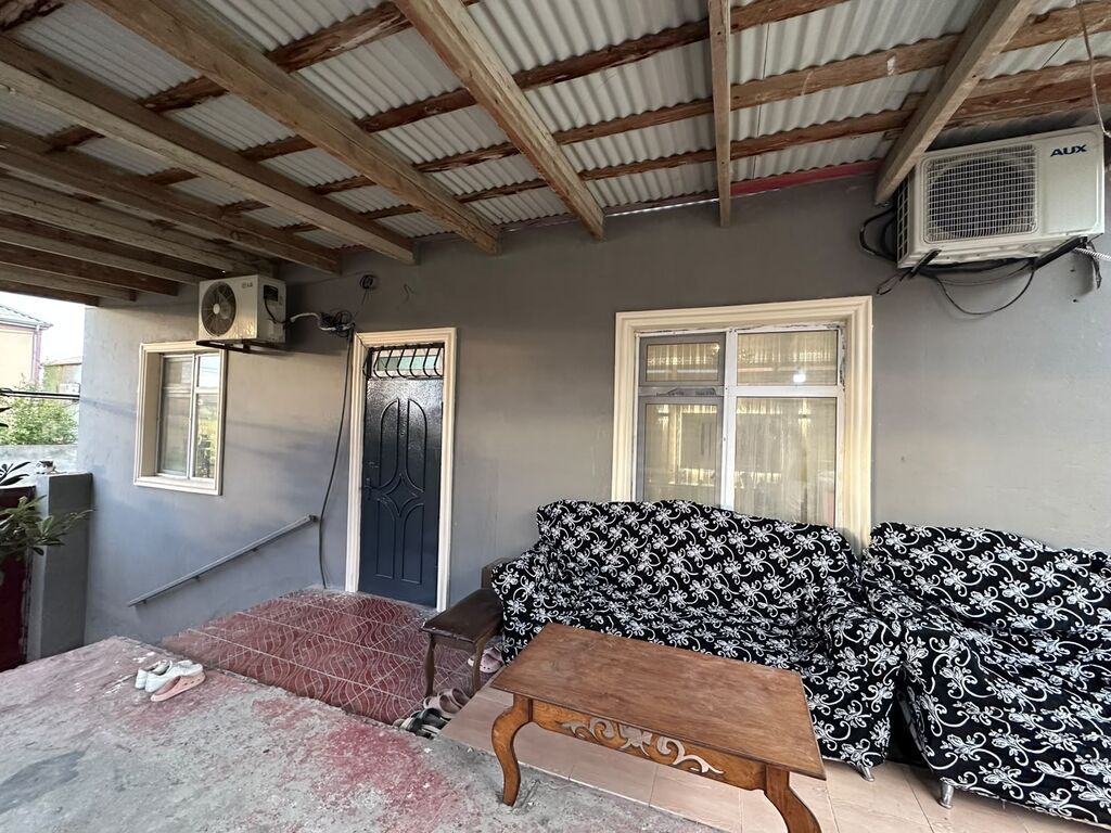 Bakı, Ramana qəs., 3 otaqlı, Köhnə tikili, m. Koroğlu, 100 kv. m