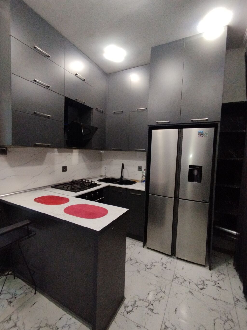 6-cı mikrorayon, 2 otaqlı, Yeni tikili, m. 20 Yanvar, 50 kv. m