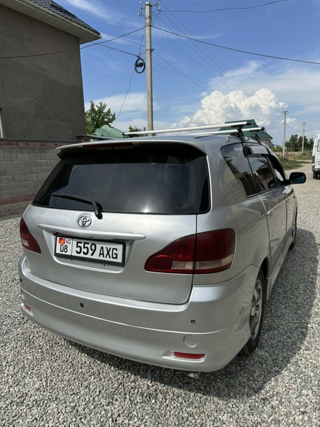 Toyota Ipsum: 2002 г., 2.4 л, Автомат, Газ, Минивэн — фото 4