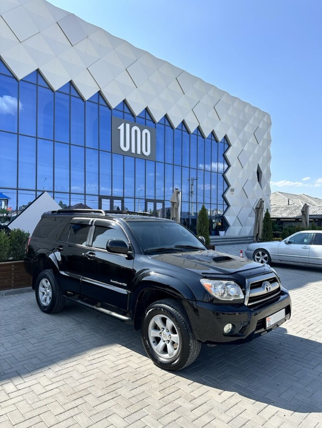Toyota 4Runner: 2006 г., 4 л, Автомат, Бензин, Внедорожник: фото 3