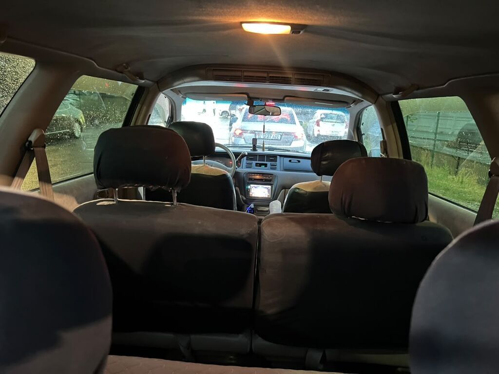 Honda Odyssey: 1998 г., 2.3 л, Автомат, Бензин, Минивэн: фото 5