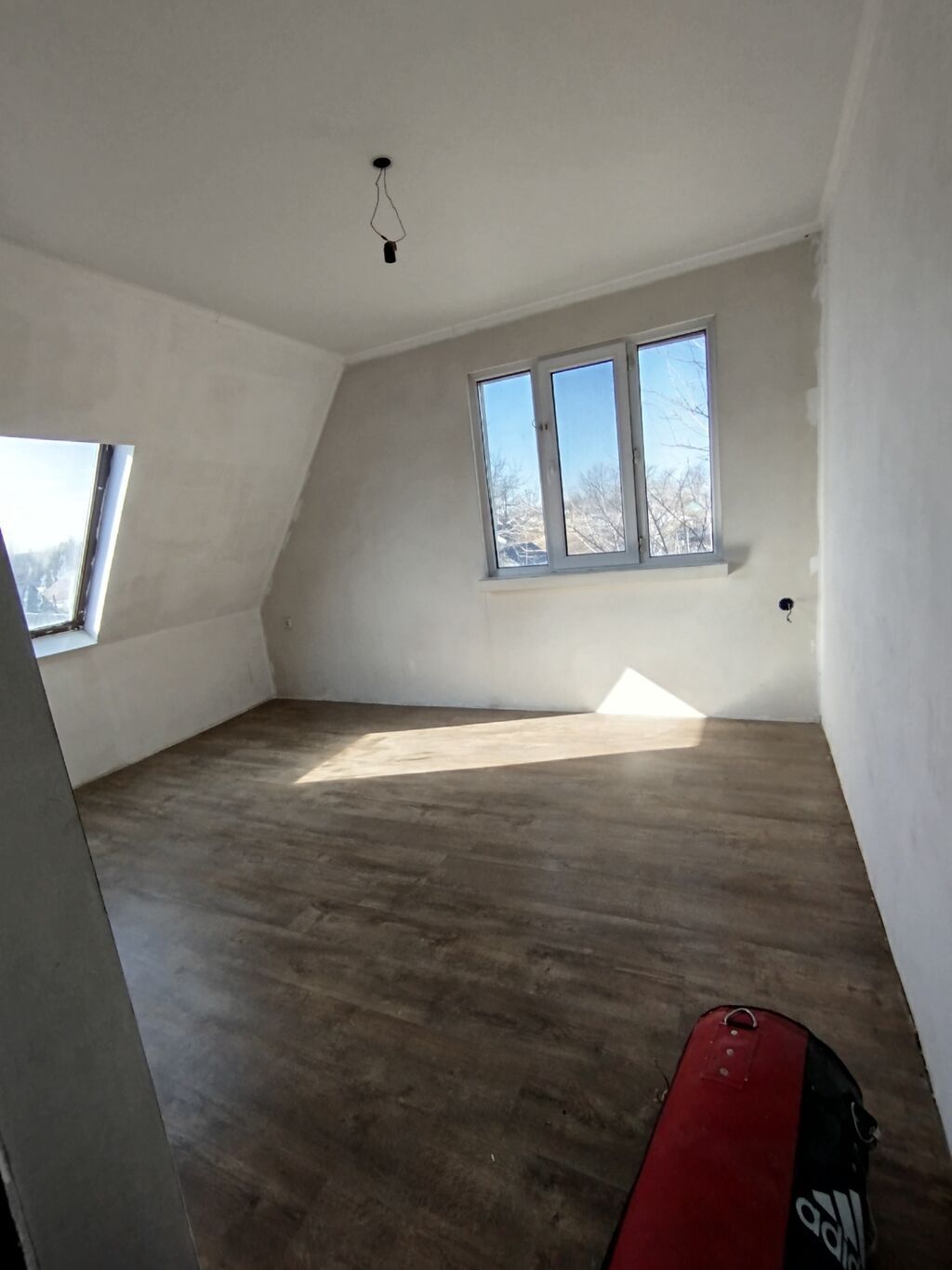 6 комнат и более, 260 м², 4 соток, Бишкек, Рынок Баят/Азиз Собственник: фото 5