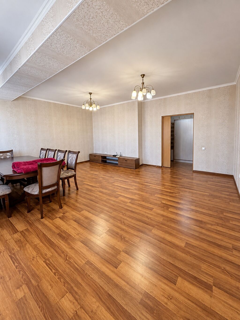 3 комнаты, 130 м², Средний Джал Элитка, 11 этаж, Косметический ремонт: фото 2