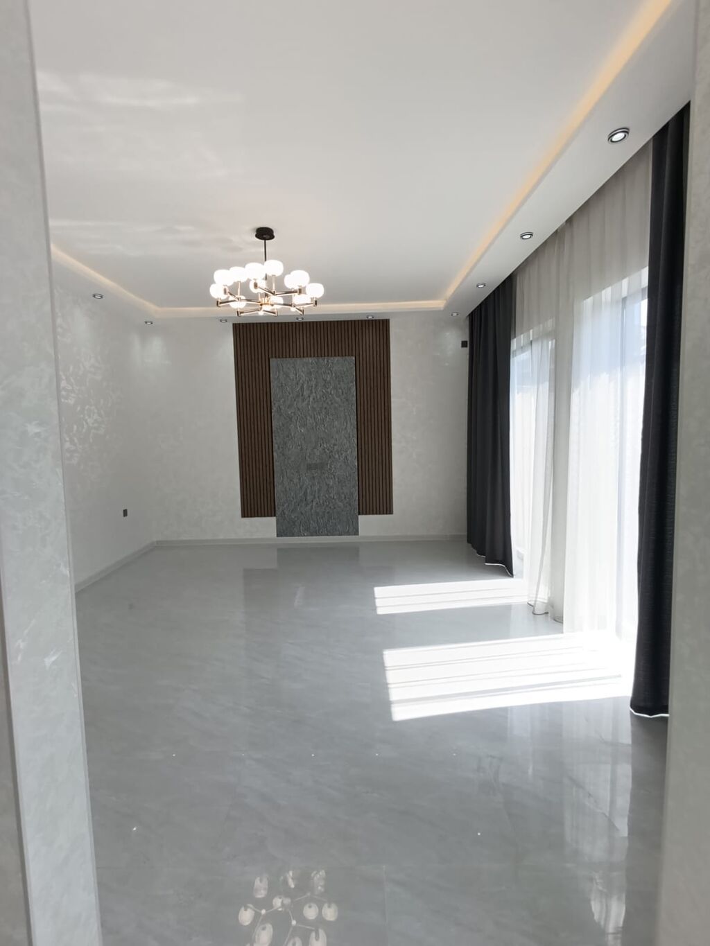 3 otaqlı, 140 kv. m, Kredit var, Yeni təmirli