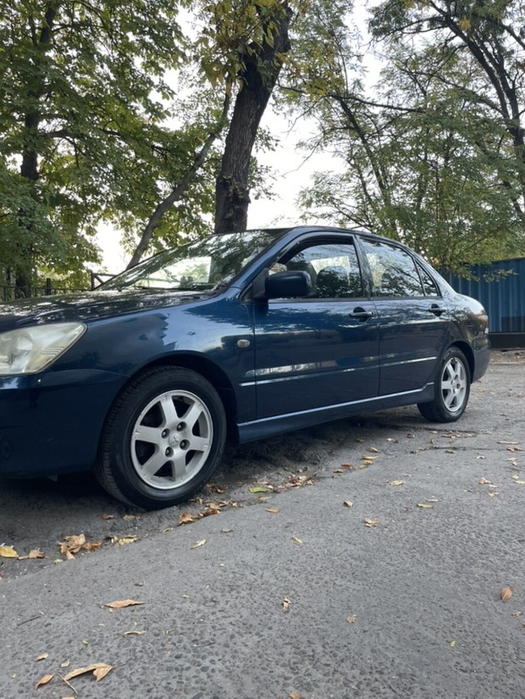Mitsubishi Lancer: 2004 г., 1.6 л, Механика, Бензин, Седан: фото 3