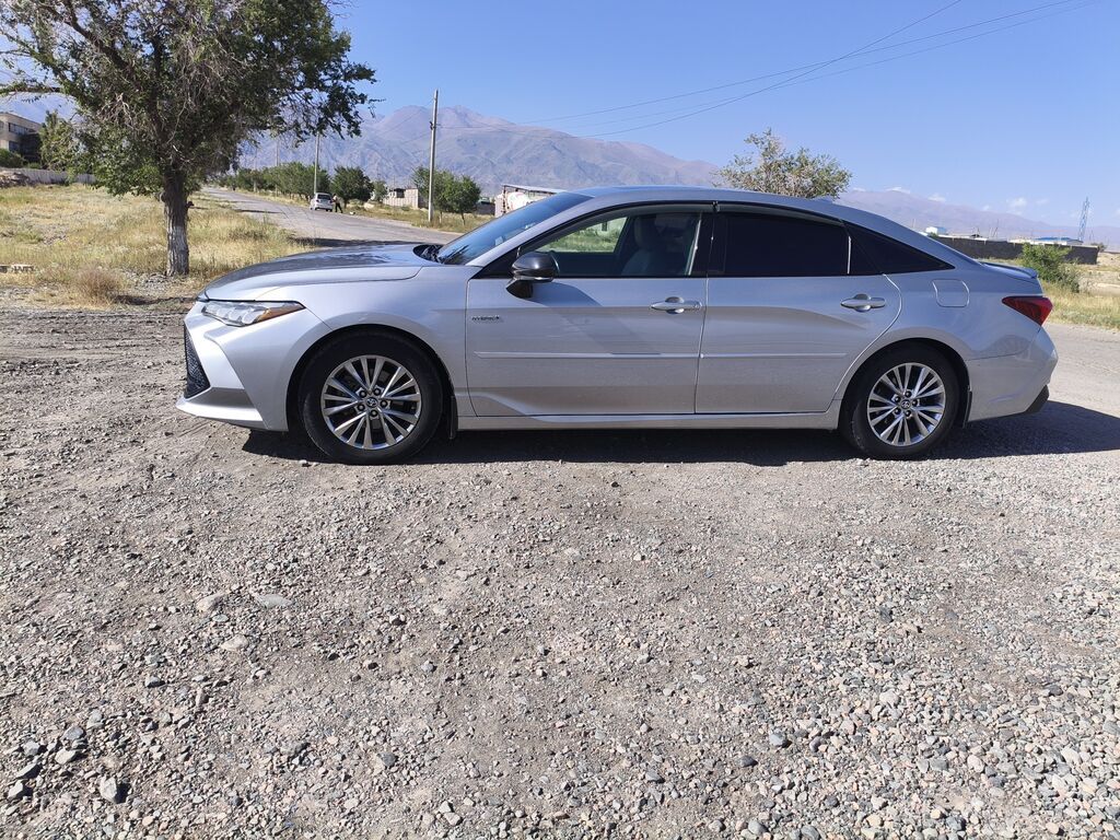 Toyota Avalon: 2020 г., 2.5 л, Автомат, Гибрид, Седан: фото 3