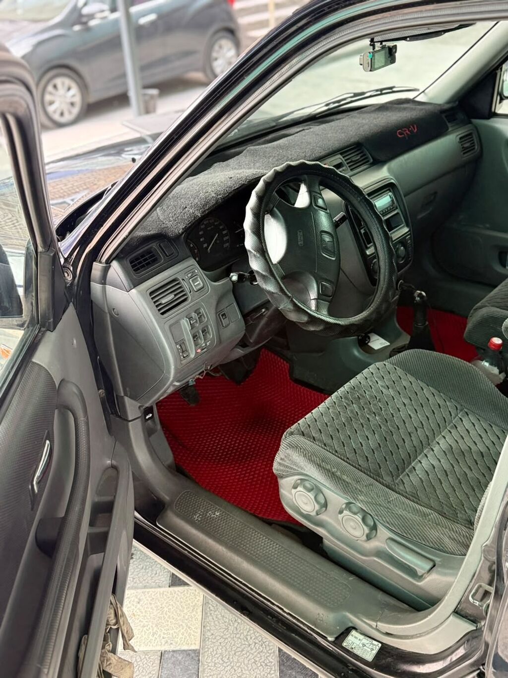Honda CR-V: 2001 г., 2 л, Механика, Бензин, Кроссовер: фото 3