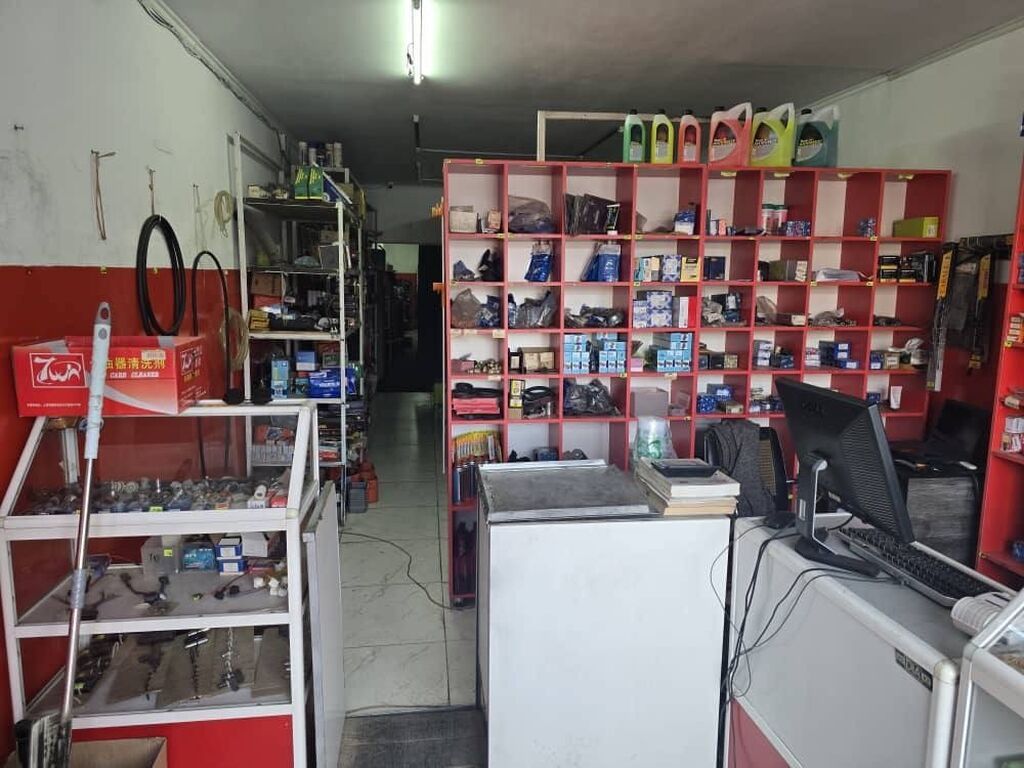 СТО, С участком, 240 м²,Действующий, С оборудованием: фото 4