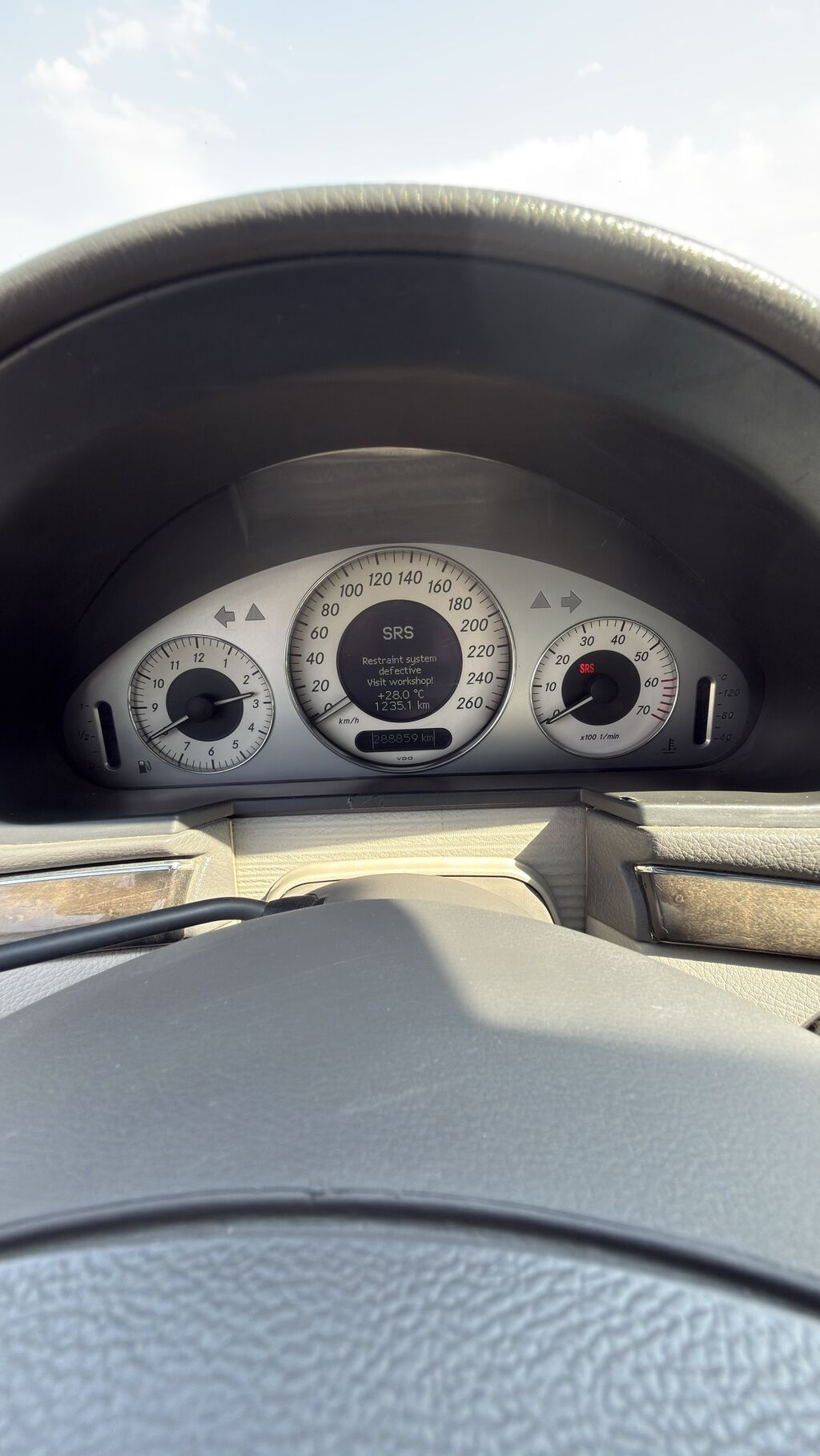 Mercedes-Benz E-Class: 2002 г., 3.2 л, Автомат, Бензин, Седан: фото 8