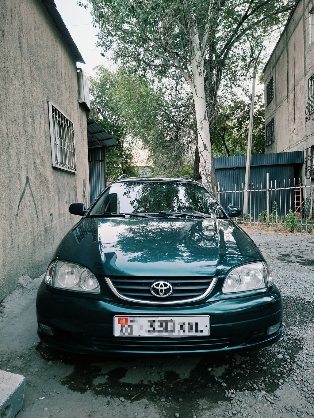 Toyota Avensis: 2003 г., 1.8 л, Механика, Бензин, Универсал: фото 2