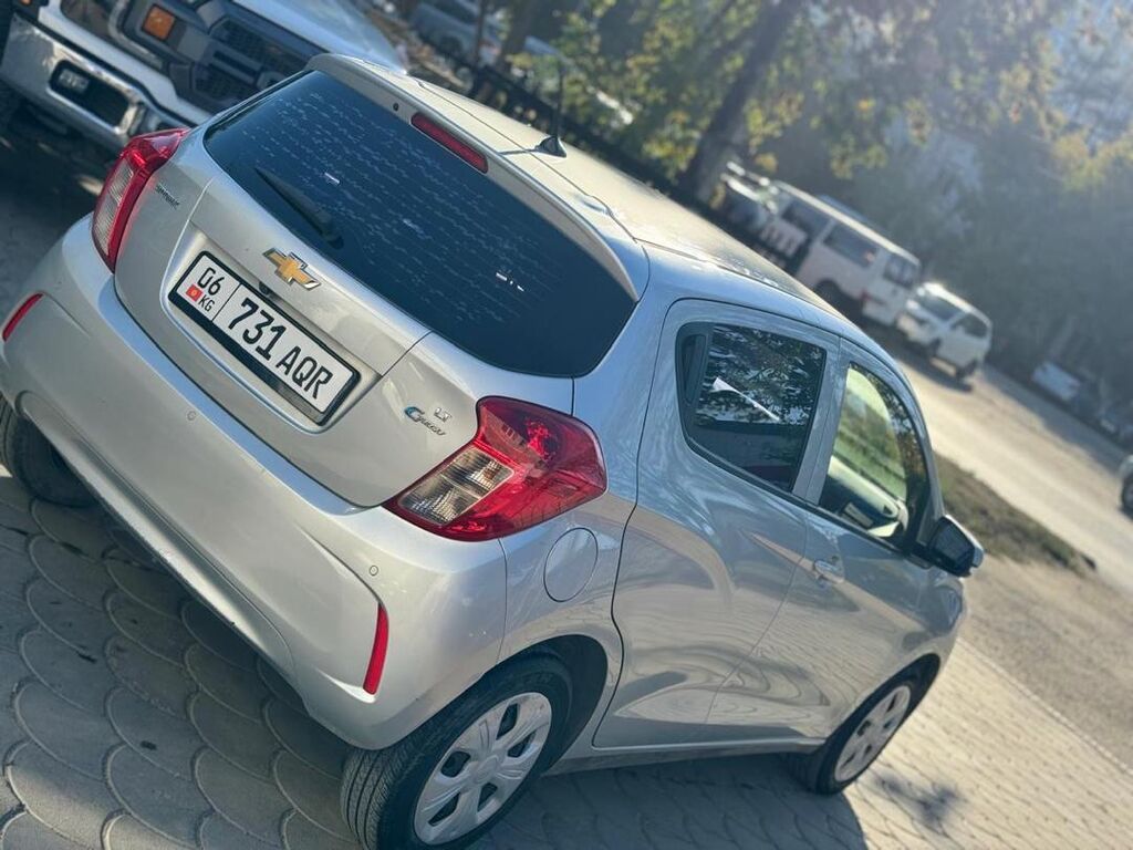 Chevrolet Spark: 2018 г., 0.1 л, Автомат, Бензин, Хэтчбэк: фото 5