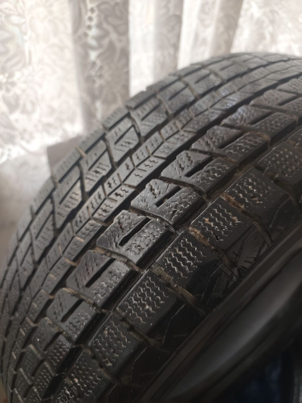 Шины 215 / 65 / R 16, Зима, Б/у, Комплект, Внедорожные (АТ/МТ), Япония, Dunlop: фото 2