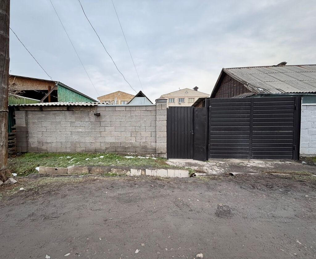 Продается одноэтажный дом в центре города Общая площадь дома —: фото 4