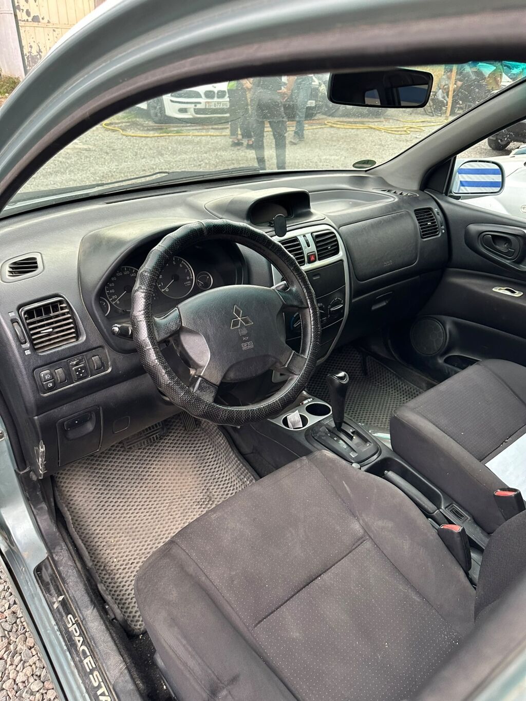 Mitsubishi Space Star: 2004 г., 1.6 л, Автомат, Бензин, Универсал: фото 6
