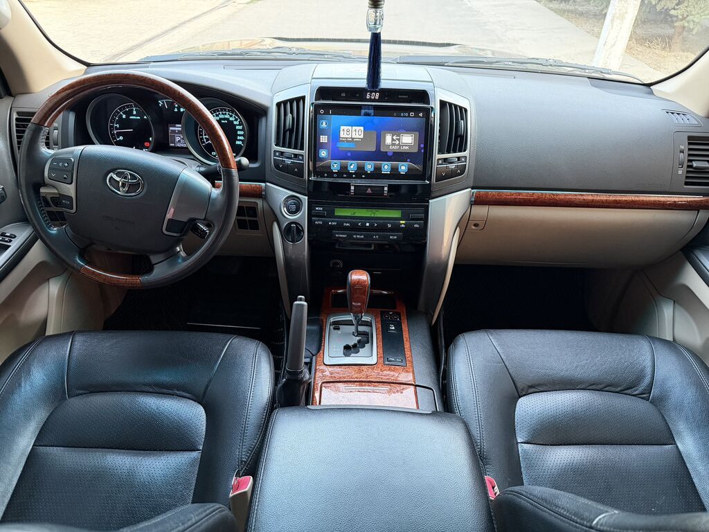 Toyota Land Cruiser: 2014 г., 4.5 л, Автомат, Дизель, Внедорожник: фото 7