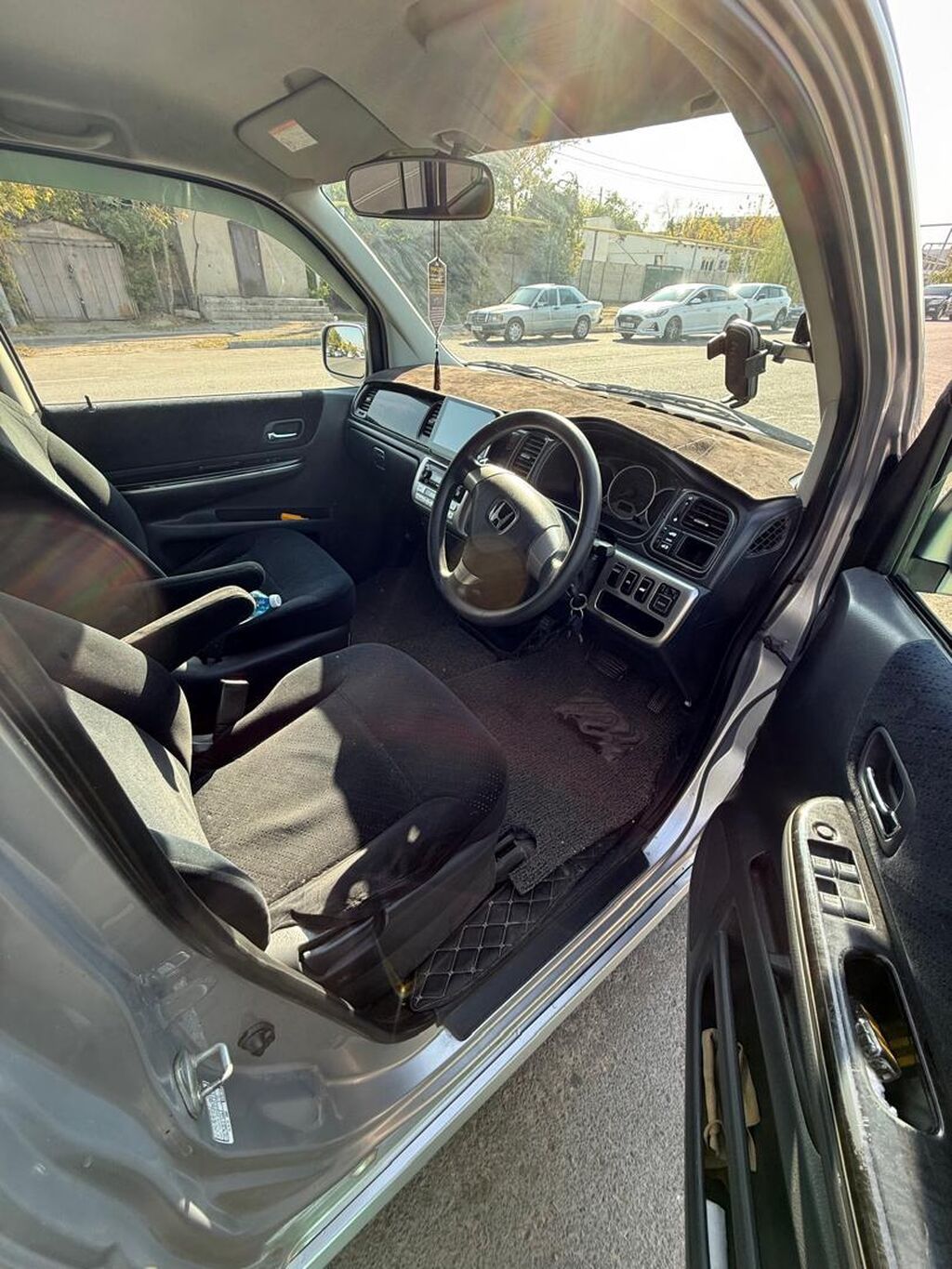 Honda Stepwgn: 2003 г., 2 л, Автомат, Бензин, Минивэн: фото 5