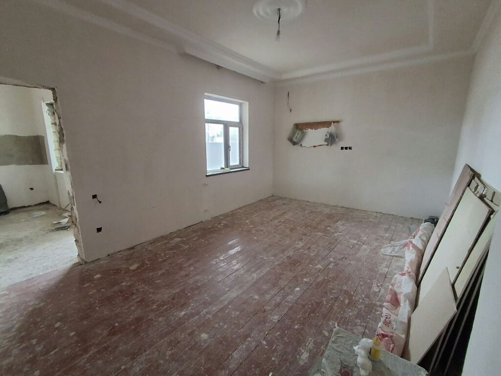 3 otaqlı, 100 kv. m, Kredit yoxdur, Yeni təmirli