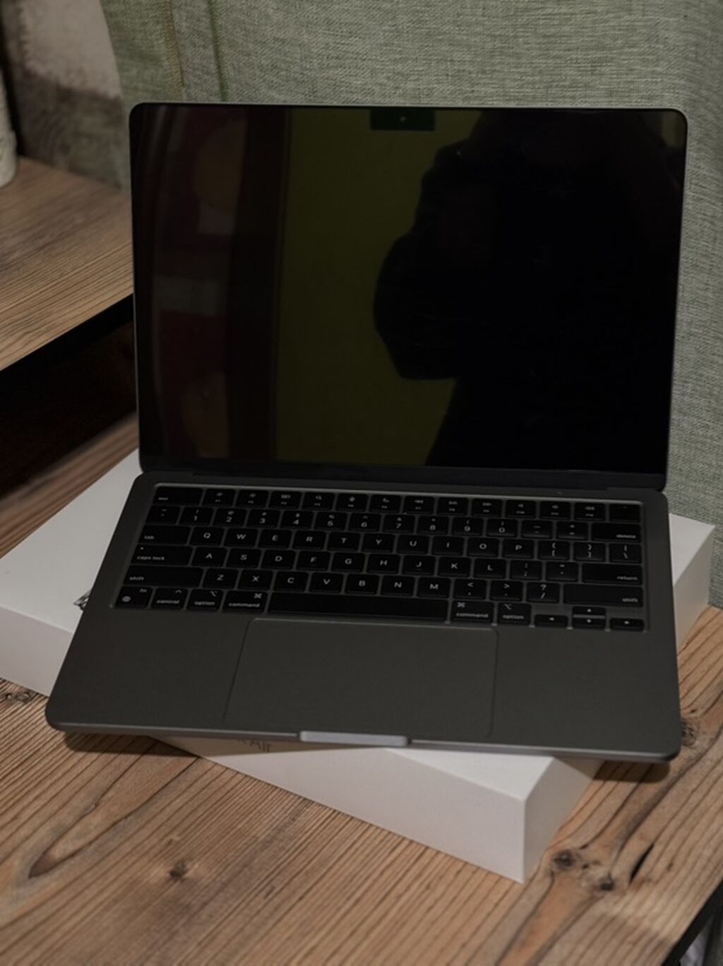 MacBook Air 13" (M2, 2022) - Чип: Apple M2 - Память: 16 ГБ -: фото 2