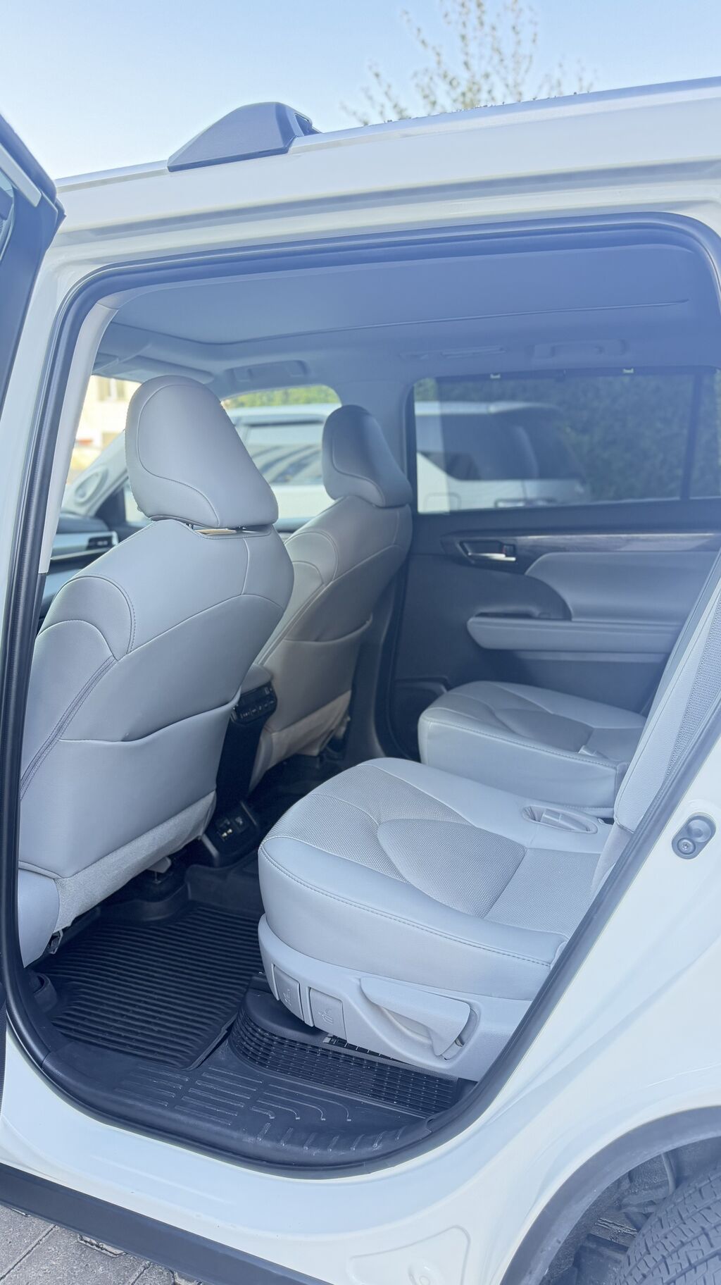 Toyota Highlander: 2021 г., 2.5 л, Автомат, Гибрид, Кроссовер: фото 8