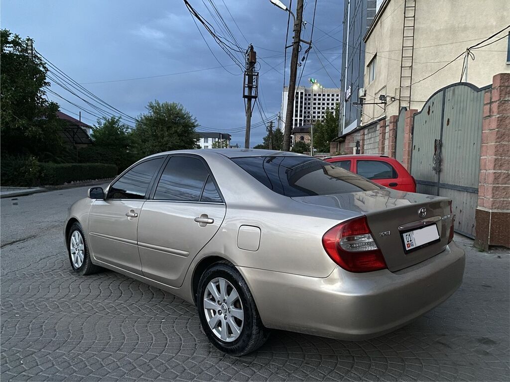 Toyota Camry: 2004 г., 2.4 л, Бензин, Седан: фото 6