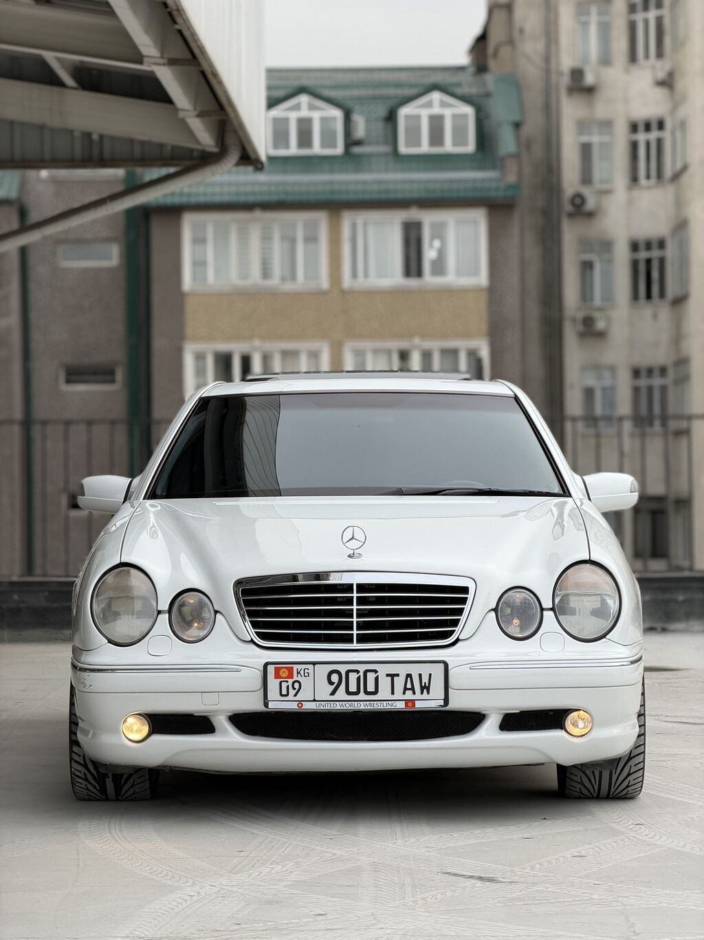 Mercedes-Benz E-класс AMG: 2001 г., 5.5 л, Автомат, Седан: фото 5