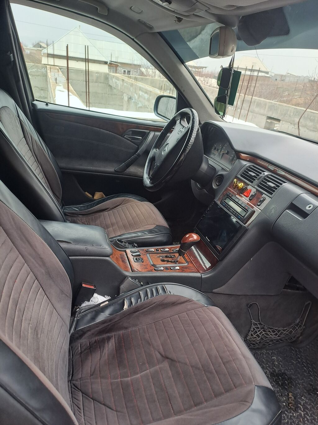 Mercedes-Benz E-Class: 2000 г., 3.2 л, Автомат, Бензин, Седан: фото 7