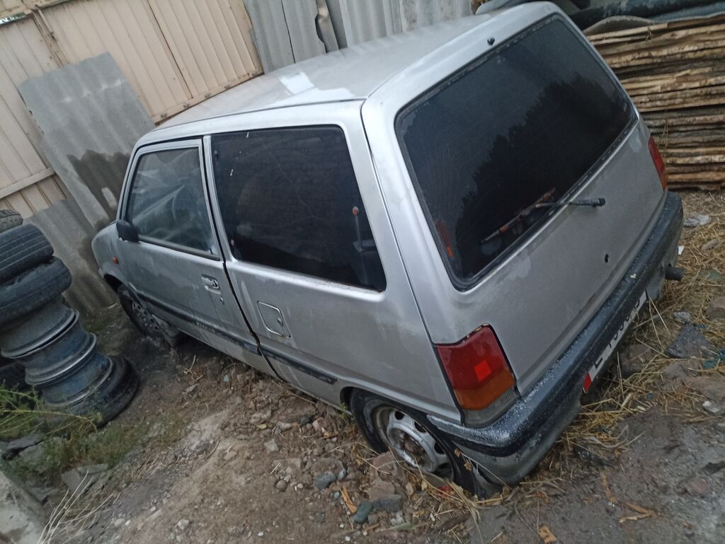 Daihatsu Cuore: 1989 г., 0.8 л, Механика, Бензин: фото 5