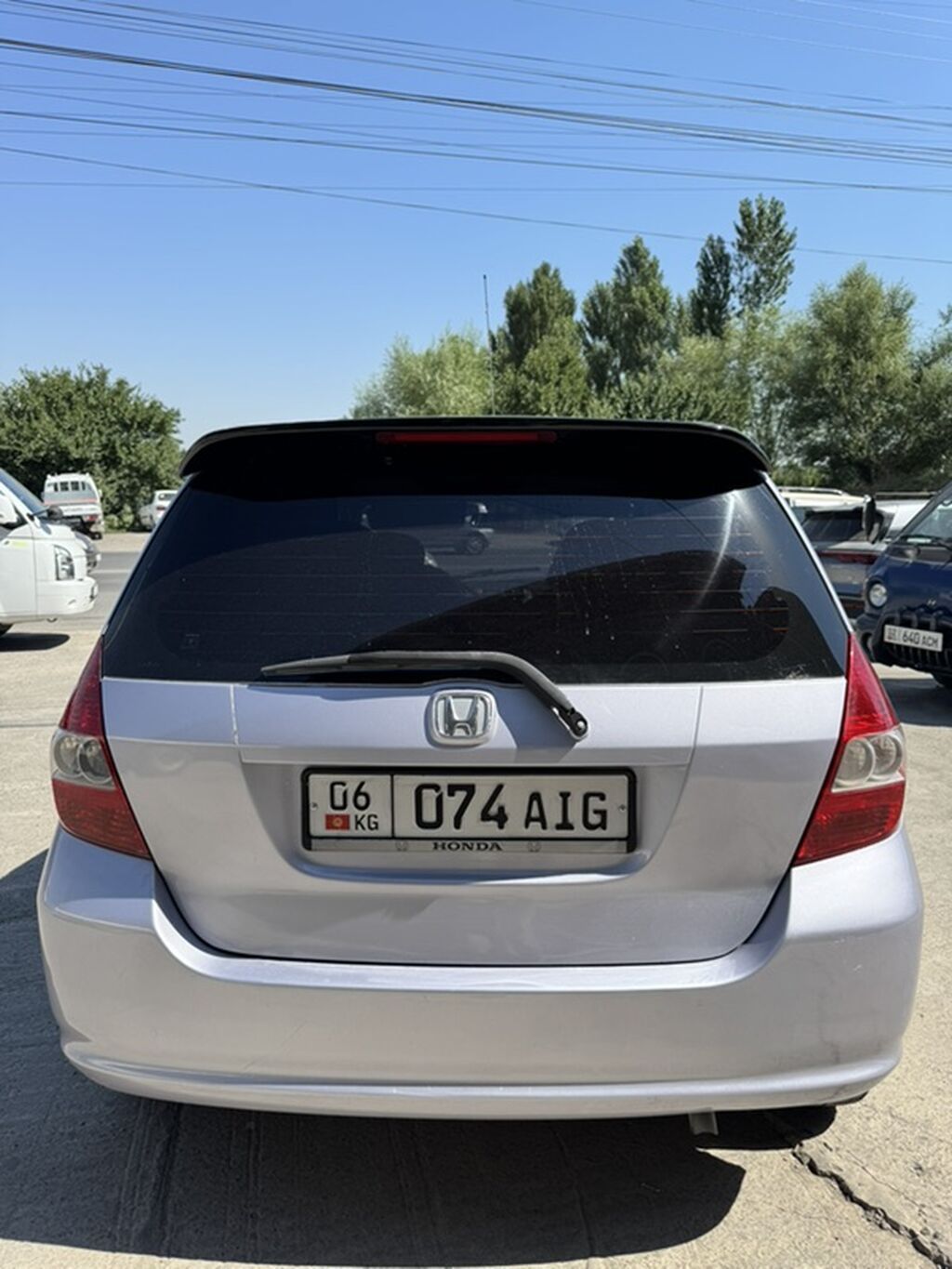 Honda Fit: 2004 г., Механика, Бензин, Хэтчбэк: фото 3