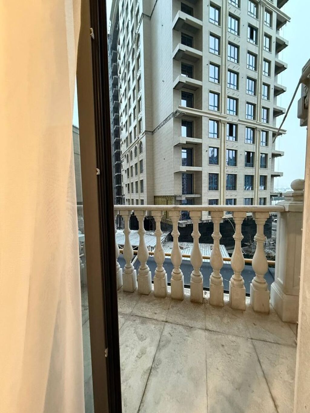 3 комнаты, 142 м², Элитка, Асанбай мкр Элитка, 3 этаж, Дизайнерский ремонт: фото 3