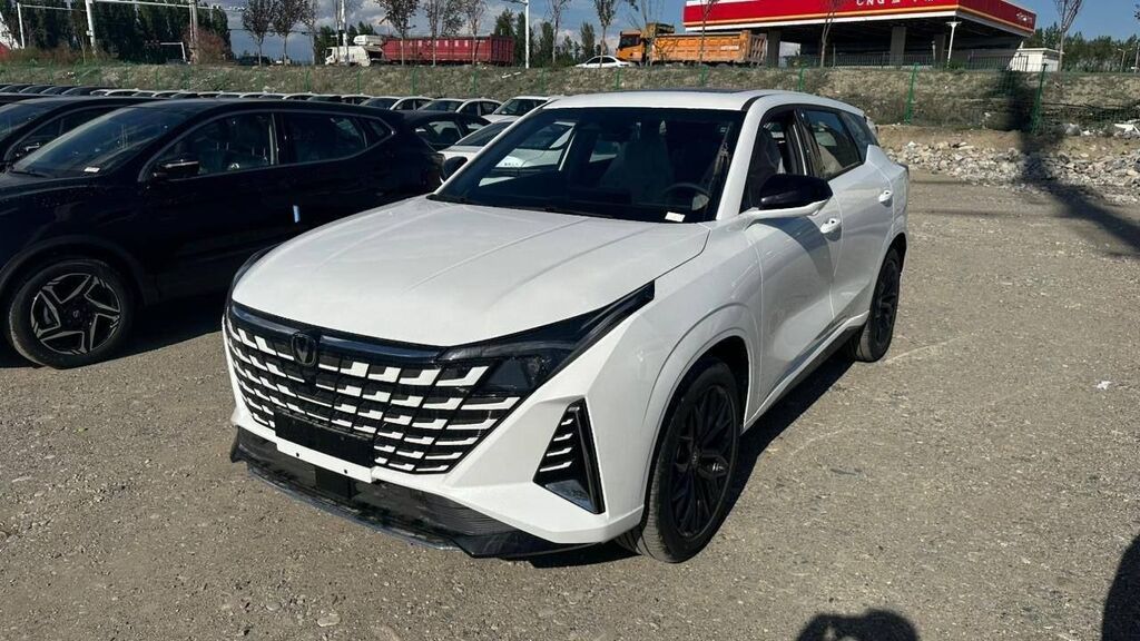 Changan Uni-Z: 2026 г., 1.5 л, Робот, Бензин, Внедорожник: фото 2