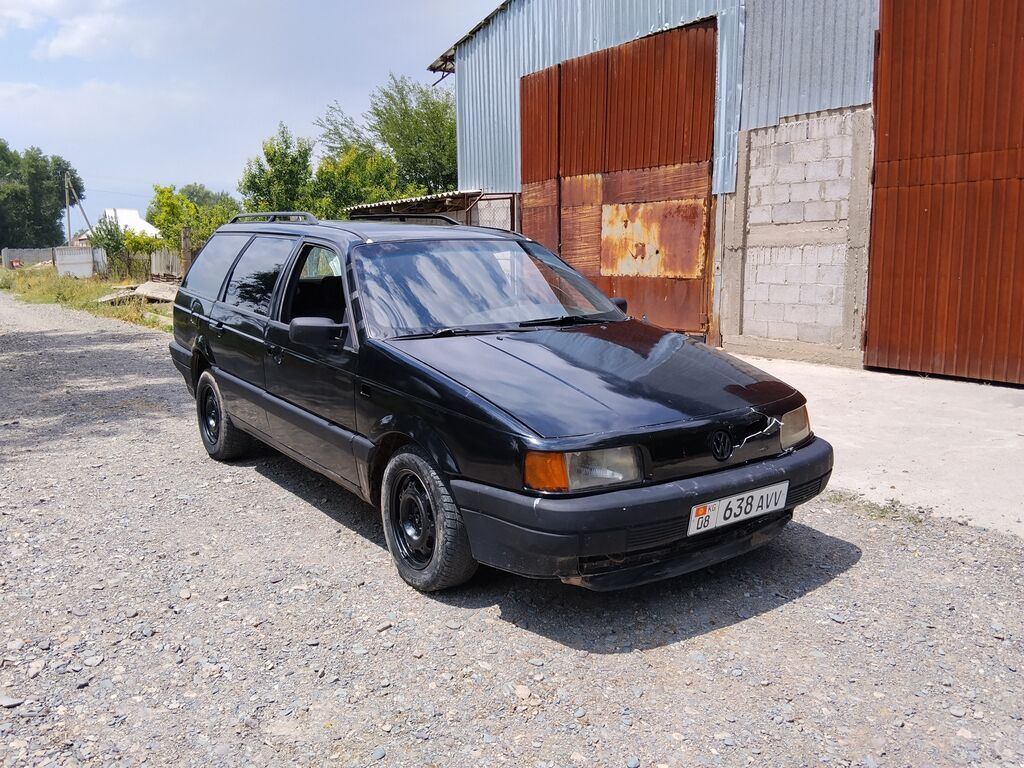 Volkswagen Passat Variant: 1991 г., 2 л, Механика, Бензин, Универсал: фото 2