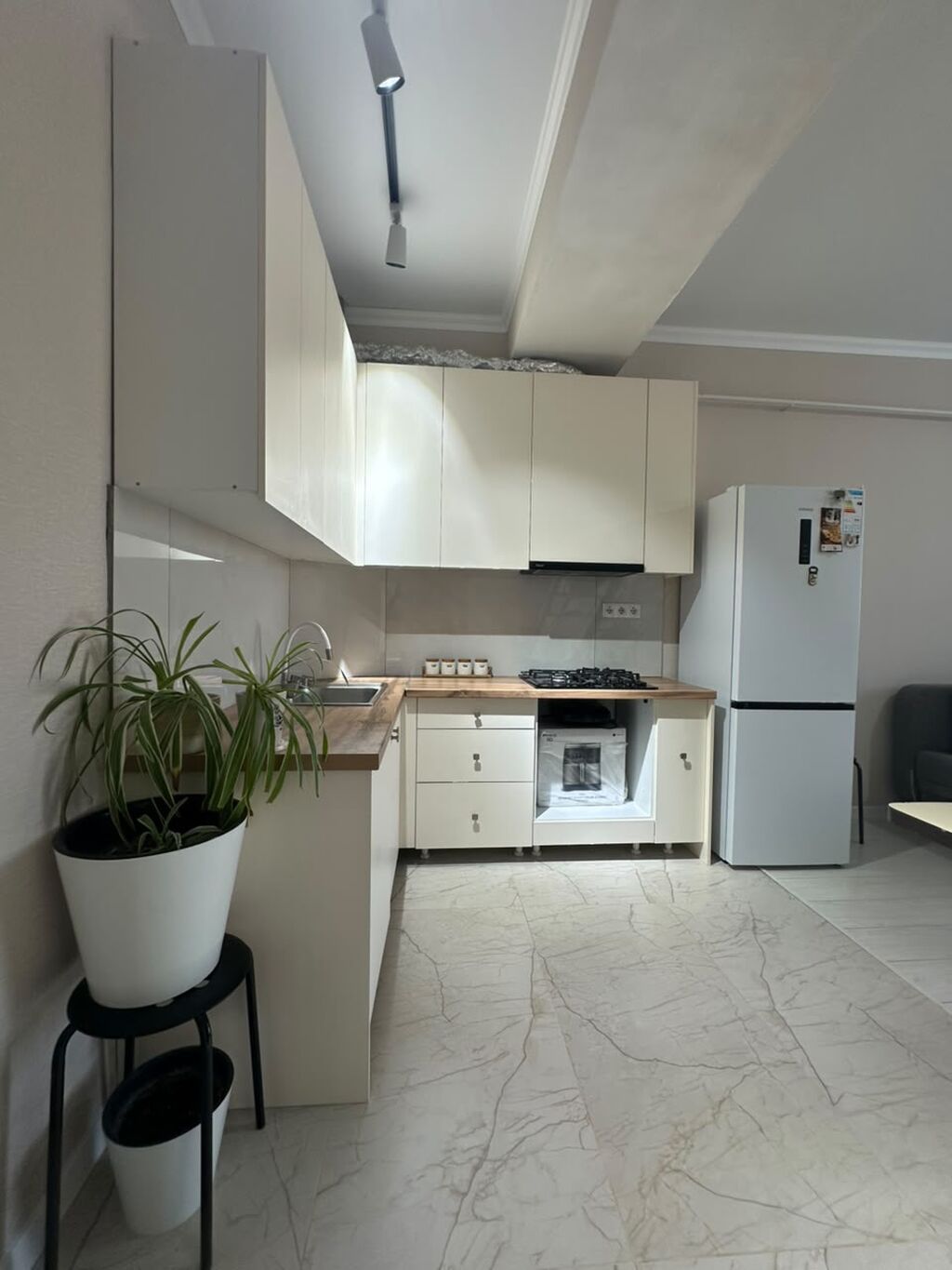 3 комнаты, 78 м², Элитка, 6 этаж, Евроремонт: фото 1