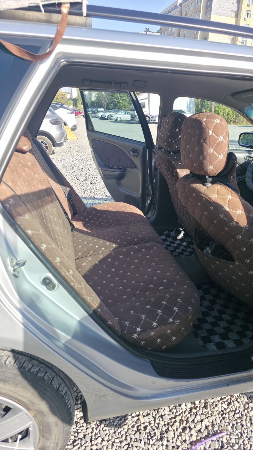 Toyota Avensis: 1999 г., 1.8 л, Механика, Бензин, Универсал: фото 8