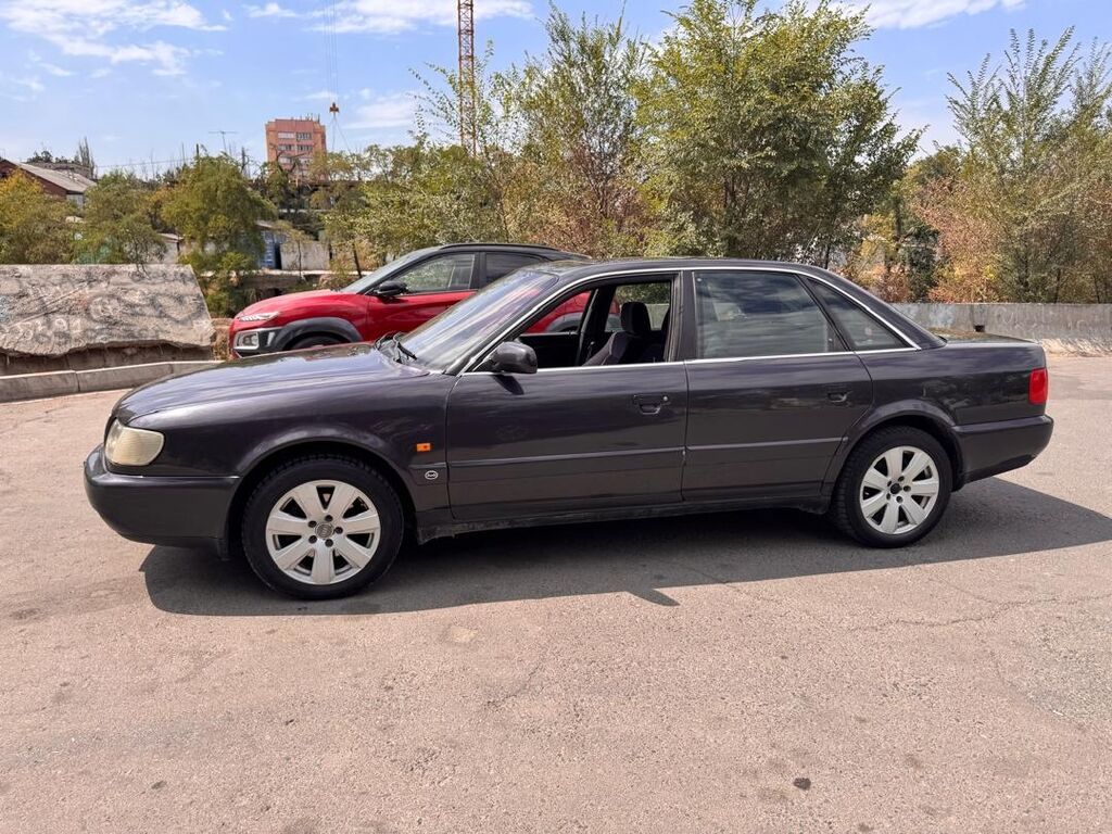 Audi A6: 1995 г., 2.6 л, Механика, Бензин, Седан: фото 4