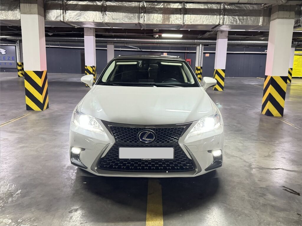 Lexus CT: 2018 г., 1.8 л, Вариатор, Гибрид, Хэтчбэк: фото 3