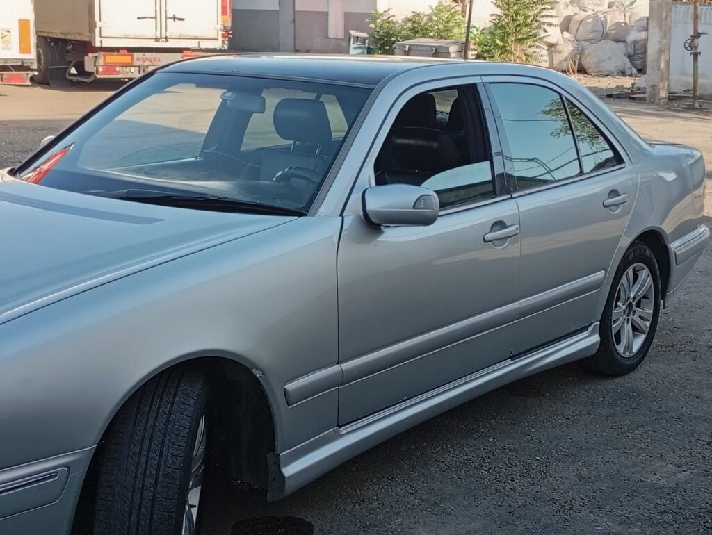 Mercedes-Benz E-Class: 1999 г., 3.2 л, Автомат, Бензин, Седан: фото 6