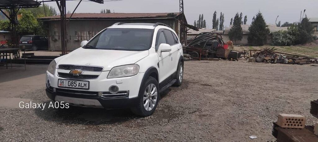 Chevrolet Captiva: 2007 г., 1.9 л, Автомат, Дизель, Кроссовер: фото 4