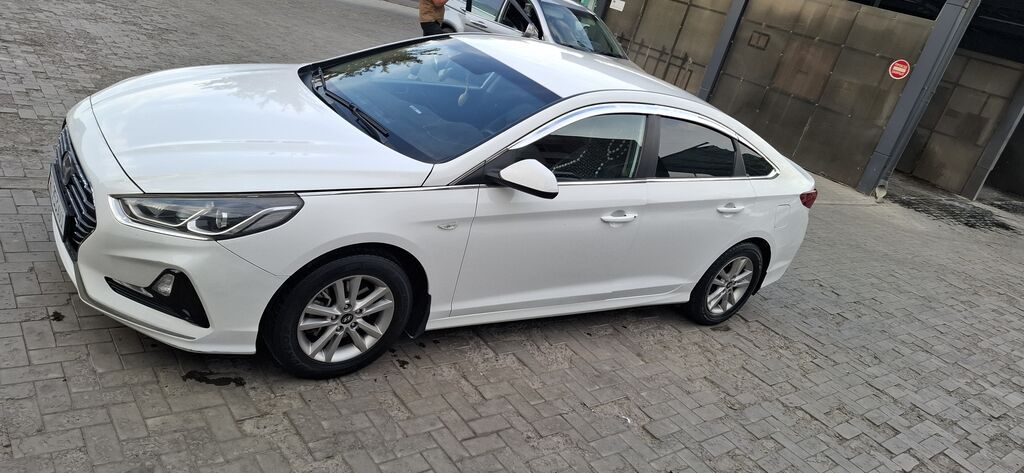 Hyundai Sonata: 2018 г., 2 л, Автомат, Газ, Седан: фото 2